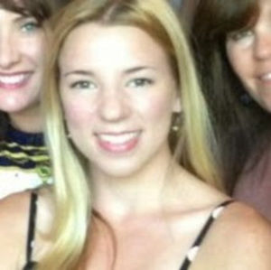 Meet your Posher, Delaney